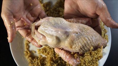 حمام محشي بالفريك: طبق عربي تقليدي