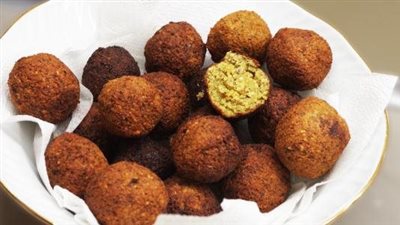تقديم كفتة البرغل المقلية