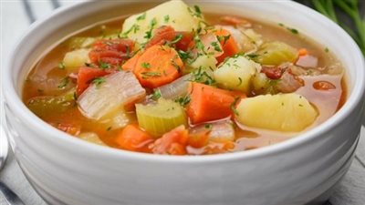 شوربة خضار دايت وجبة صحية ومغذية