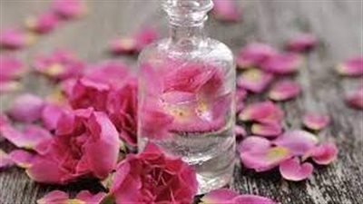 شرب ماء الزهر مع الماء