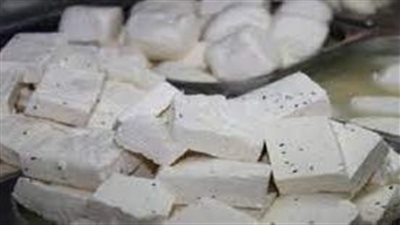 كيف يصنع الجبن